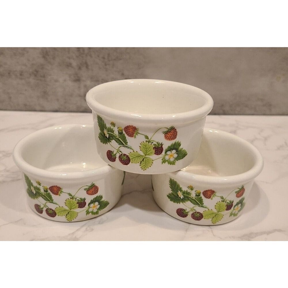 Portmeirion 'Summer STRAWBERRIES' Ramekin/Bowls Stackable Set of 3 England EUC